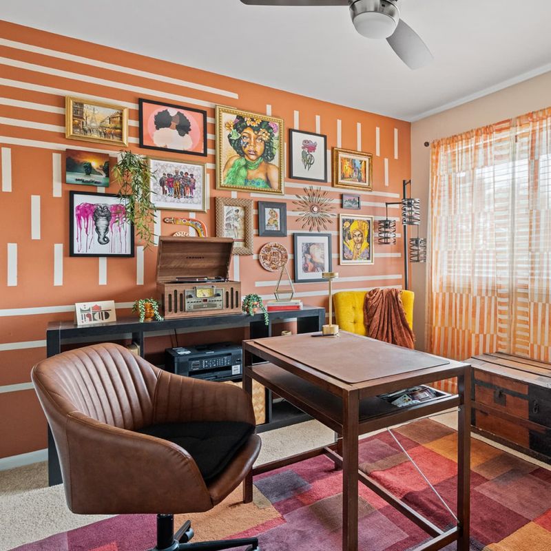 19 Game-Changing Home Styling Tricks You'll Wish You Knew Sooner - Decor Hint Use painter's tape to map gallery walls first