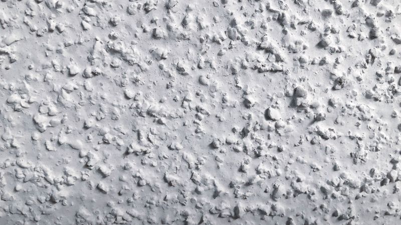 18 Nostalgic Home Trends That Ruin Boomers' Homes - Decor Hint Popcorn Ceilings