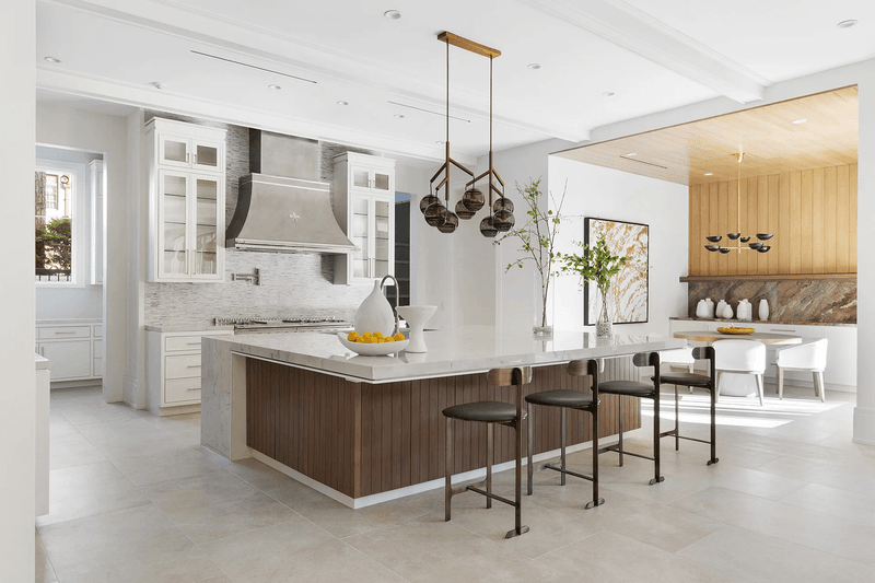 24 Clever Upgrades Designers Swear By For A High-End Kitchen Vibe - Decor Hint Large Kitchen Island