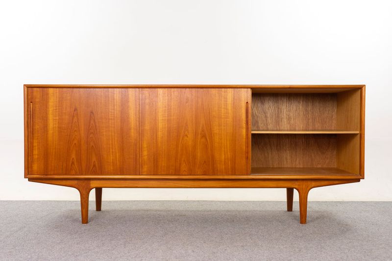 18 Valuable Things To Look For At Goodwill - Decor Hint Mid-Century Modern Furniture