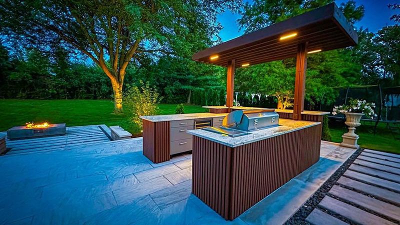 Florida Homeowners' Favorite Summer Upgrade Projects - Decor Hint Outdoor Living Space Renovations
