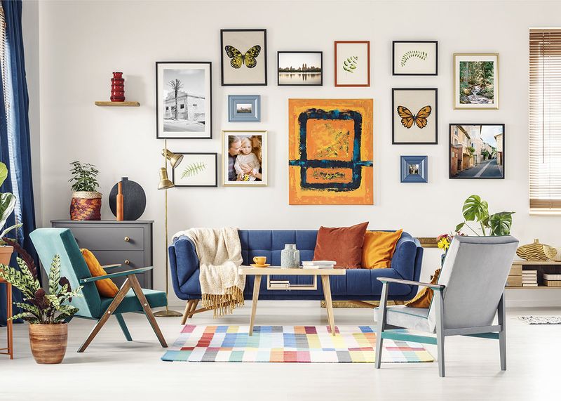 19 Decorating Shortcuts Interior Designers Actually Like And Approve Of - Decor Hint Pre-Made Gallery Wall Sets