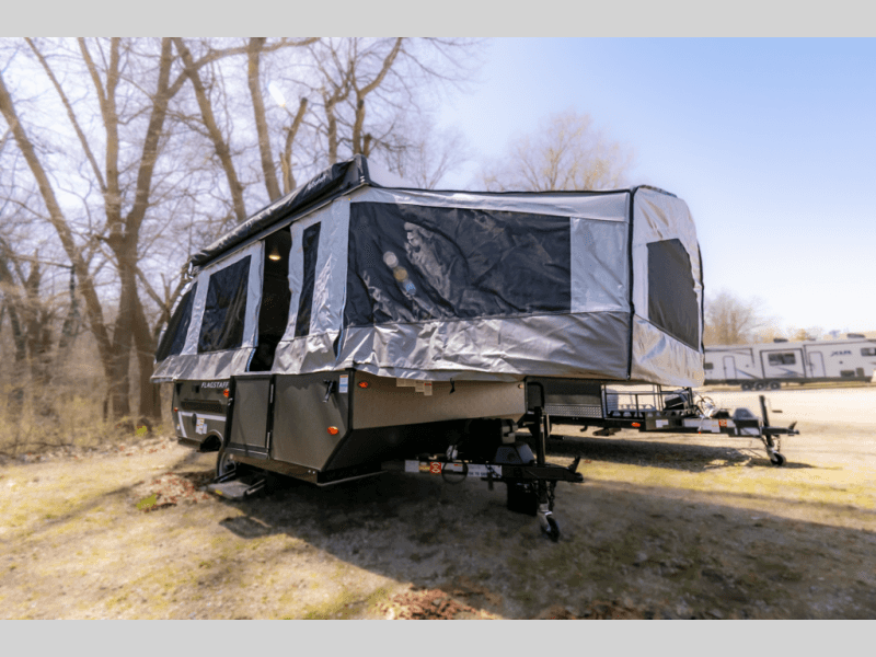 Pop-Up Campers: Expandable Escapes