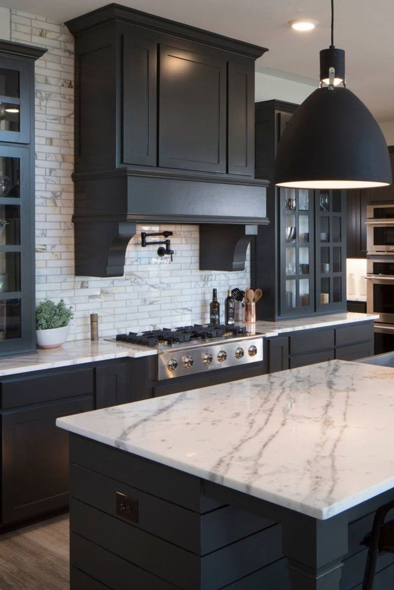 Ready For A Change 20 Kitchen Shades That Outshine Green Next Year - Decor Hint Charcoal Gray
