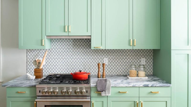 6 Kitchen Colors That Are Out In Antioch - And 3 That Were Always A Hard Sell - Decor Hint Mint Green Cabinets