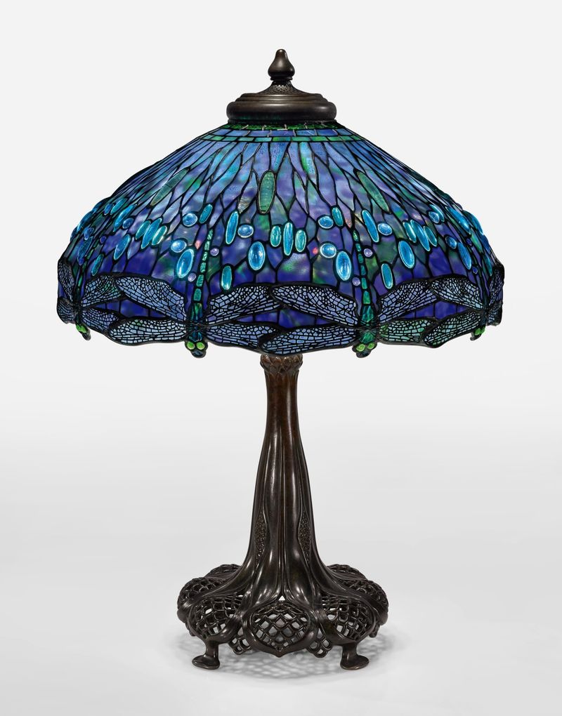 The Window To Get These High-Value Vintage Pieces Is Closing Here's Where To Find Them In Time - Decor Hint Tiffany-style stained glass lamps