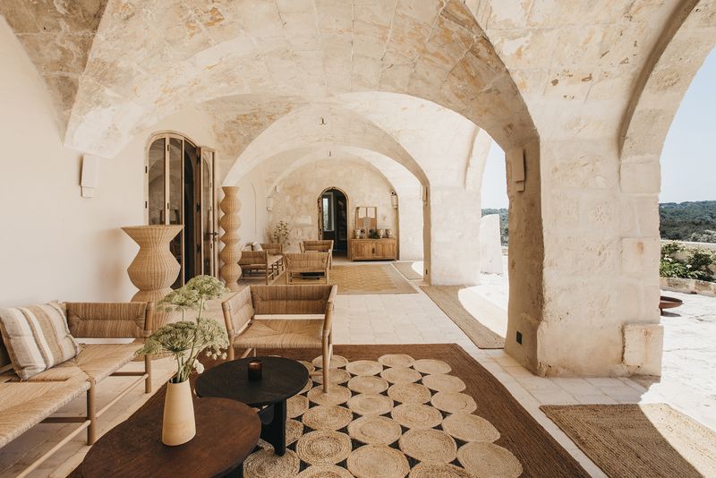 Raw Edges And Outdoor Rooms