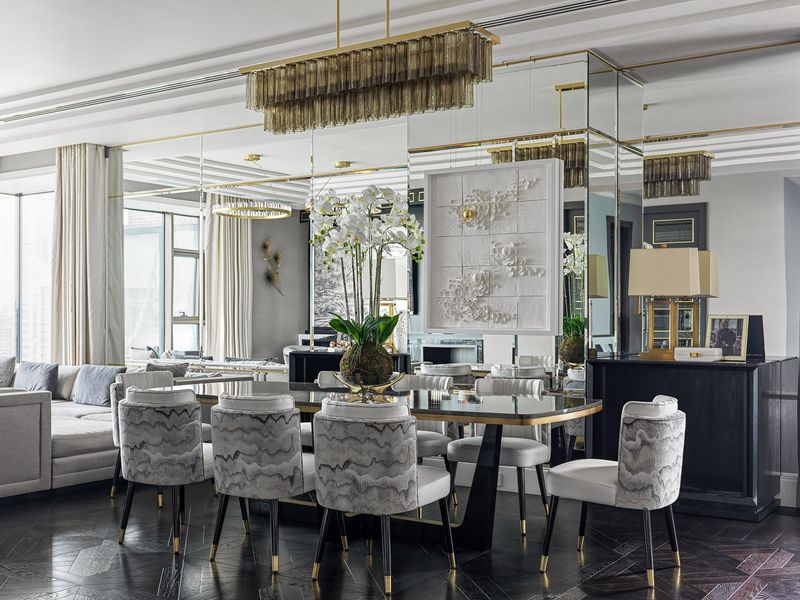 15 Home Details That Are Personal Faves But Buyer Dealbreakers And 5 That Scream Don't Buy - Decor Hint Mirrored Walls