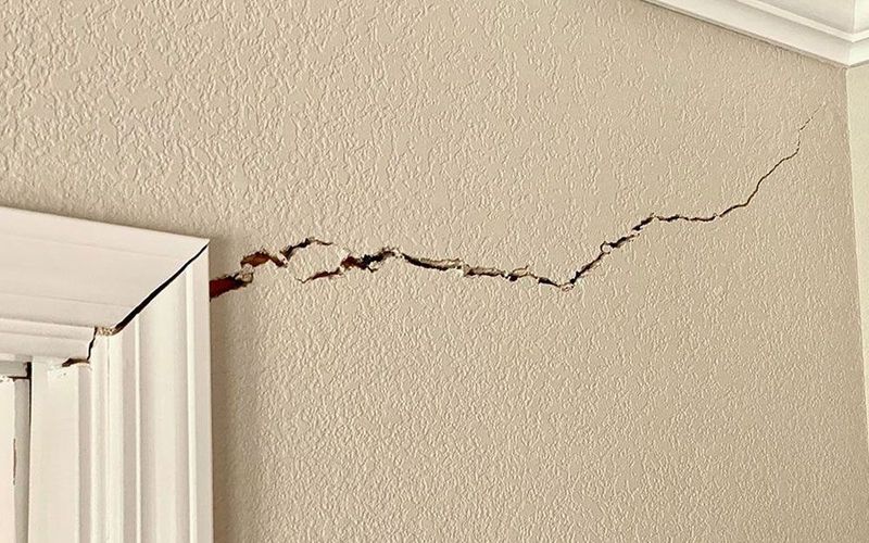22 Things That Make Your Home Look Cheap - Decor Hint Obvious Repairs Needed