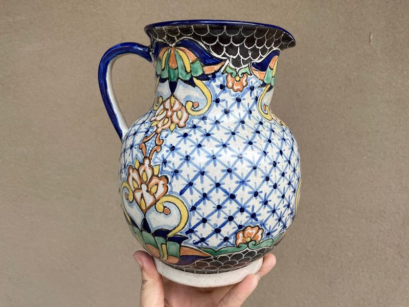 What's Hot (And Not) In New Mexico Antiques: 8 To Keep, 6 To Cash In Now - Decor Hint Antique Mexican Talavera Pottery