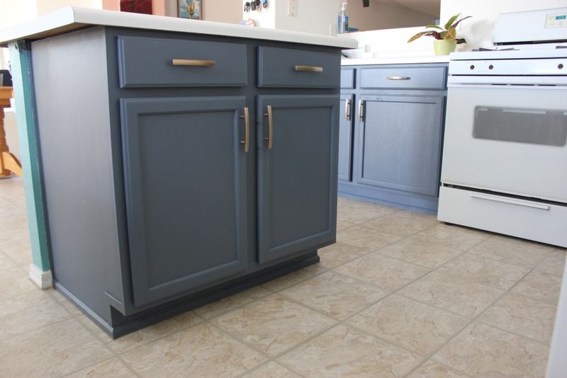 What Arizona DIYers Are Doing With Their Weekends (And Loving It) - Decor Hint Painting Kitchen Cabinets