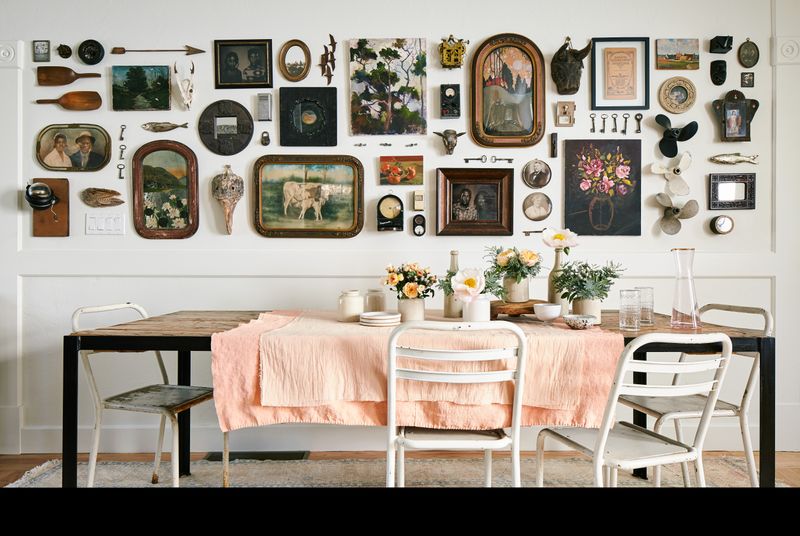 Designers Reveal 15 Home Decor Choices Falling Out Of Favor - Decor Hint Gallery Walls With Mismatched Frames