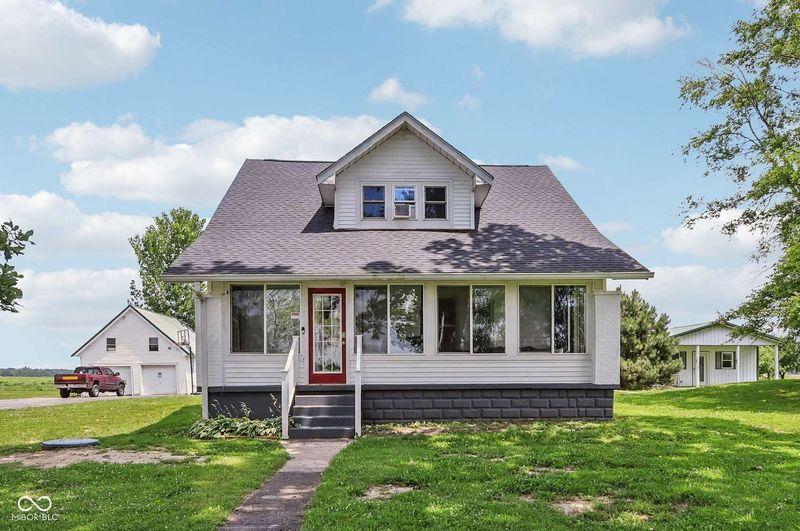 Indiana Home Trends: 4 Property Types Losing Value, 4 Set To Grow - Decor Hint Rural Properties Without Internet Access