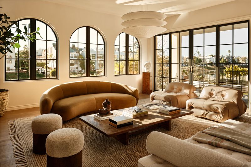11 Living Room Trends That Will Define 2025 And A Few That Are Fading - Decor Hint Mixed Textures (Bouclé, Wood, Metal)