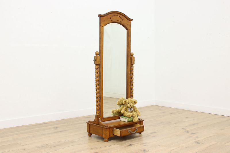 22 Bedroom Items From The Past That Are Surprisingly Valuable To Collectors - Decor Hint Cheval Mirror Dressing Stands
