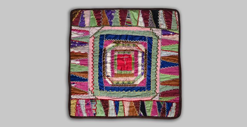 Grandma's Treasures That Are Worth A Fortune In 2025 - Decor Hint Antique Quilts And Textiles