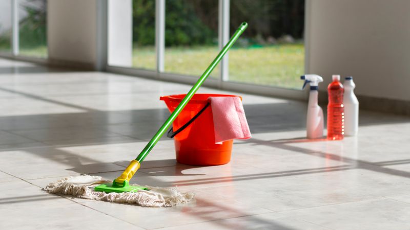 7 Things Tidy Homeowners Do Once A Week - Decor Hint Floor Sweep Spectacular