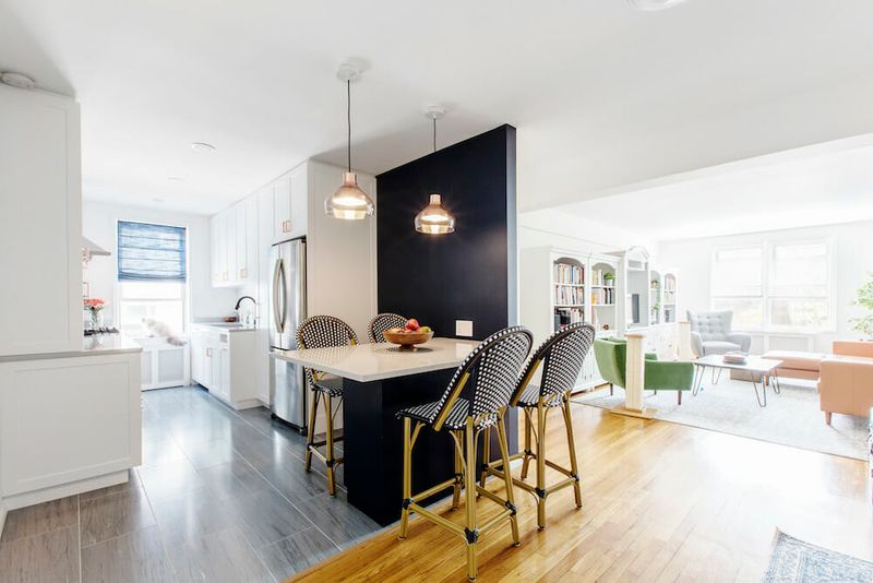 7 Massachusetts Kitchen Trends Losing Popularity And 9 Still Favored - Decor Hint Functional Layouts With Hidden Storage Maximizing Space