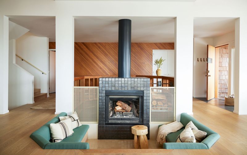 These 10 Old-School Boomer Home Ideas Are Cool Again And Everyone Wants Them - Decor Hint Conversation Pits Around Fireplaces