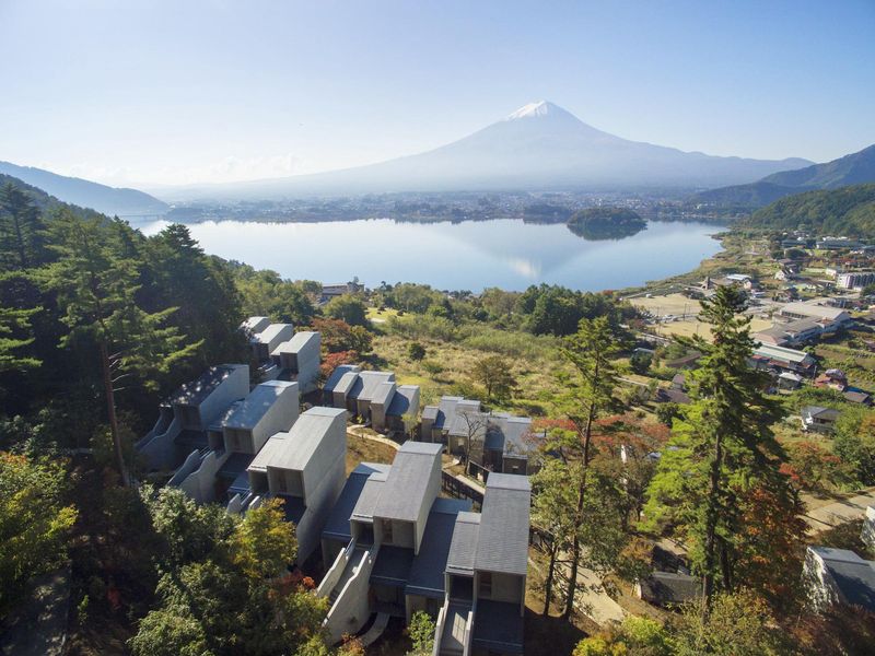 10 Modern Treehouse-Style Homes Made For Relaxing Above It All - Decor Hint Floating Concrete Pavilion in Japan
