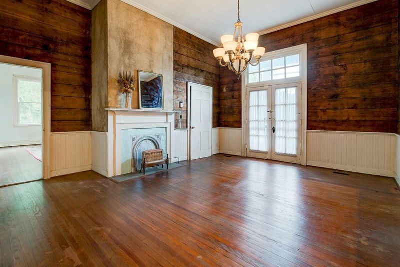 Washington Homes Still Using These 12 Styles? They're Almost Out - Decor Hint Wood Paneling