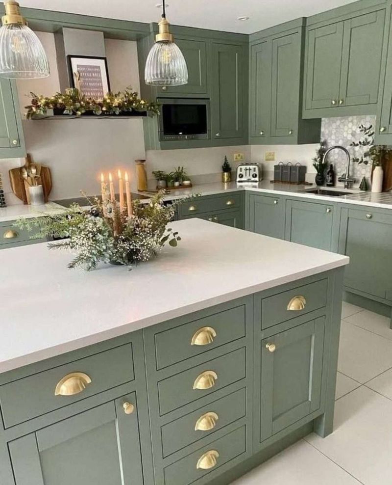 11 Perfect Kitchen Color Combos And 3 That Might Ruin Your Appetite - Decor Hint Sage Green & Brass