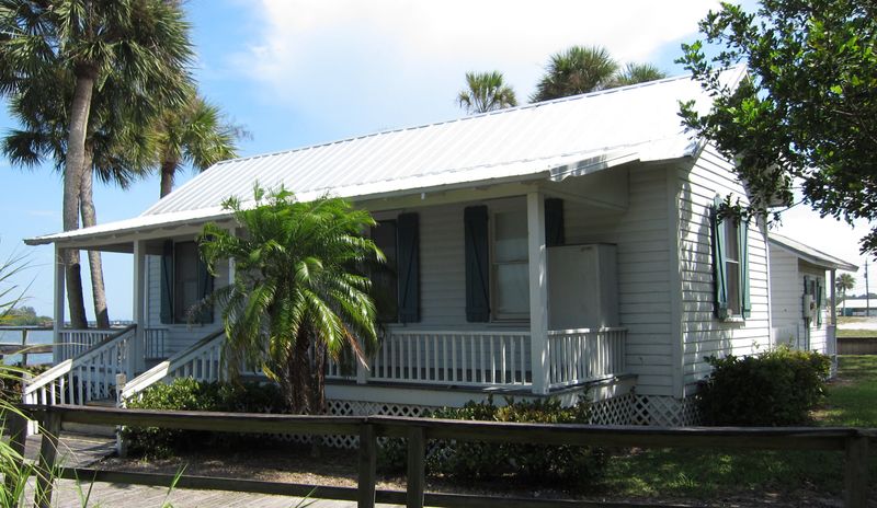 Florida Cracker Style Homes Cracking Under Pressure