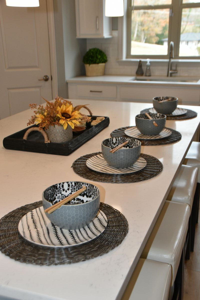 What Not To Place On Your Kitchen Island - Decor Hint Excessive Decorative Items
