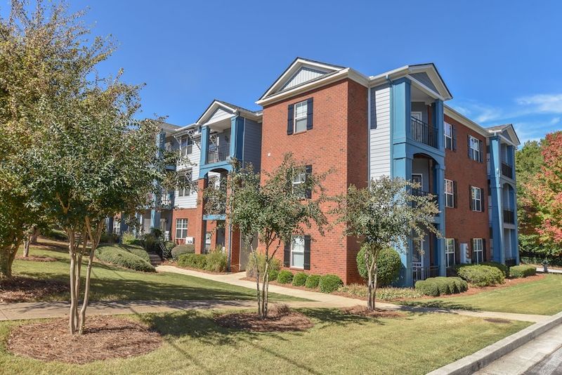 6 Types Of Homes In Georgia Expected To Lose Value By End Of 2025 (And 7 To Outperform) - Decor Hint Homes Near Major Universities