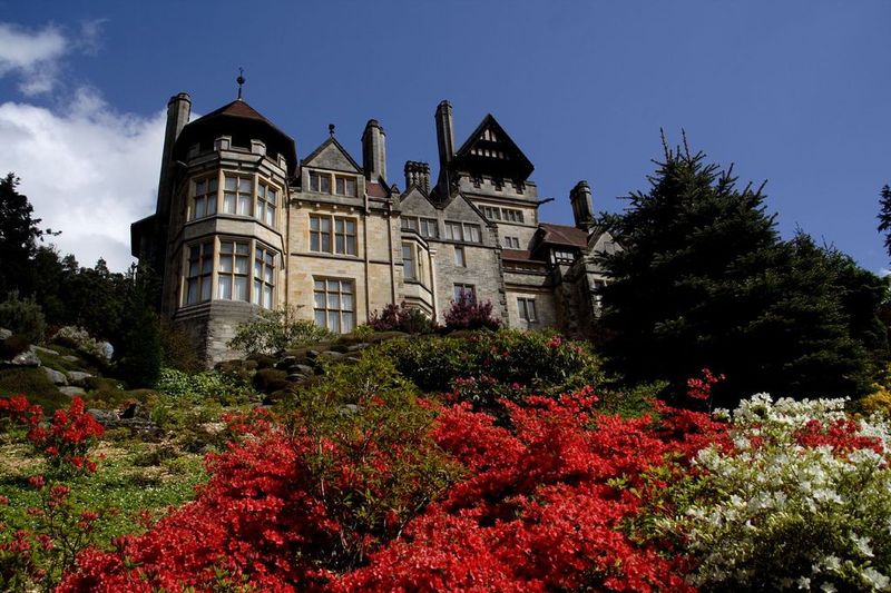20 English Aristocrat Homes That Are Fit For A Fairytale - Decor Hint Cragside: Victorian House of Wonders