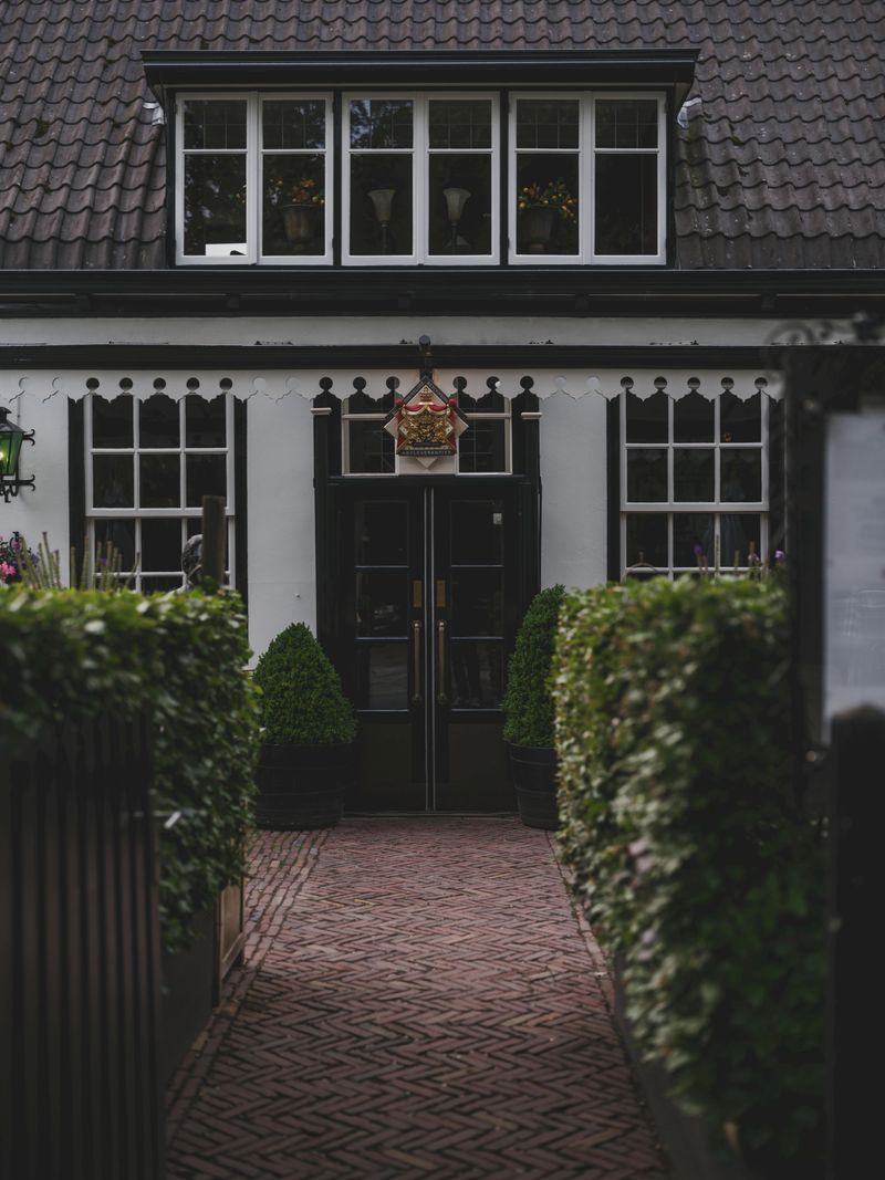 Why Feng Shui Principles Often Begin At The Front Door - Decor Hint Prosperity Connection Point