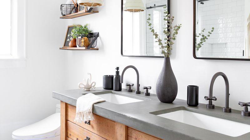 12 Quick Home Updates NYC DIY Fans Are Loving Right Now - Decor Hint Changing Faucet Fixtures