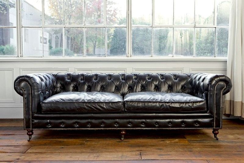 6 Outdated Couch Shades Designers In Kansas Say To Skip (And 6 Better Alternatives) - Decor Hint Harsh Black Leather