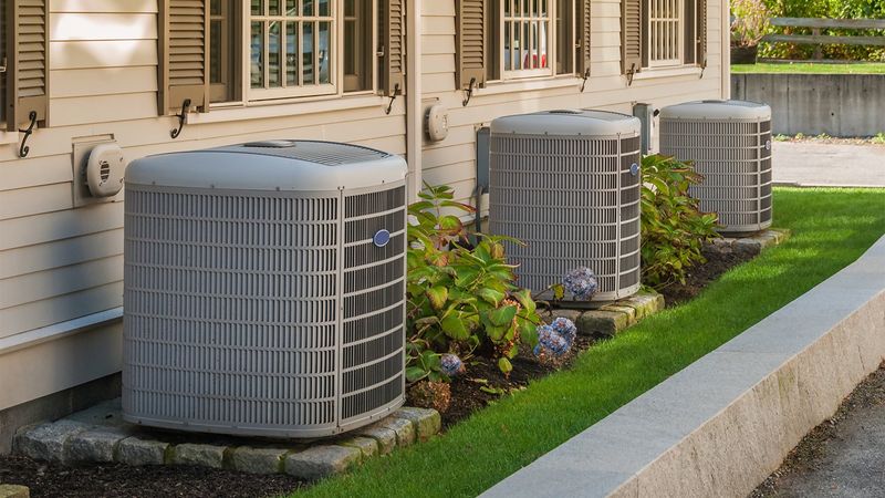 These 11 Things Are Scaring Off Buyers And These 11 Are Selling Homes Instantly - Decor Hint Old HVAC or Roof Systems