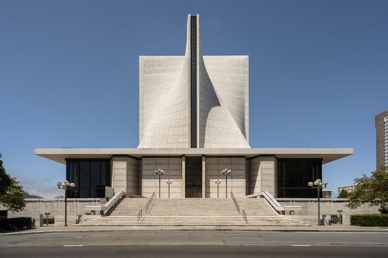 Cathedral of Saint Mary of the Assumption – San Francisco, USA