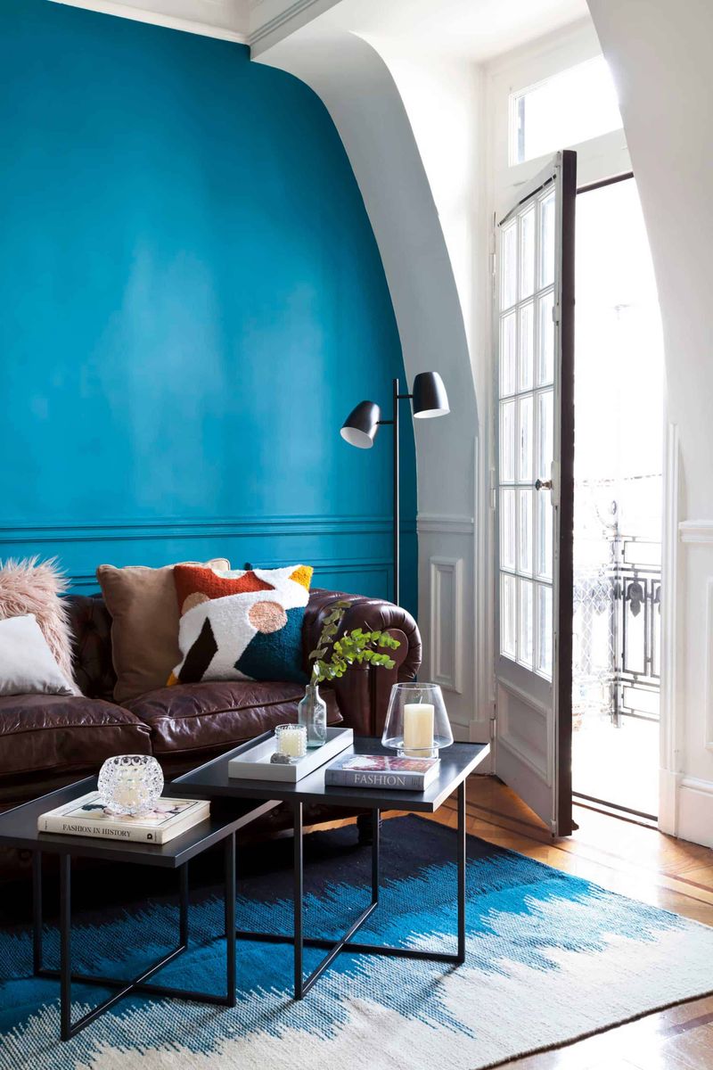 12 Quick Home Updates NYC DIY Fans Are Loving Right Now - Decor Hint Painting Accent Walls