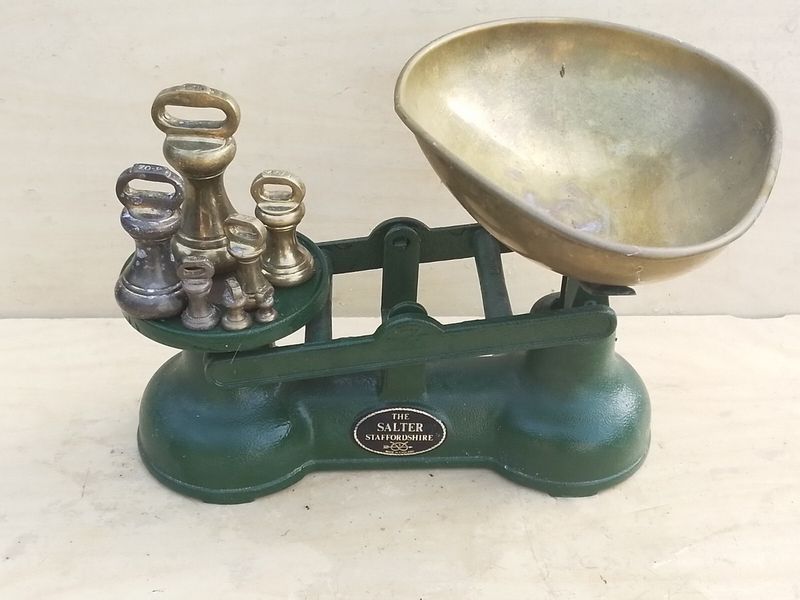Grandma Was Right – 22 Vintage Home Staples Making A Comeback - Decor Hint Kitchen Scales