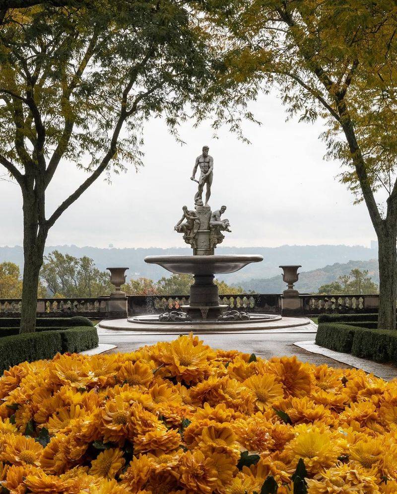 These 15 Photos Capture America’s Wealth At Its Most Extravagant - Decor Hint Kykuit Estate Gardens – Sleepy Hollow, New York