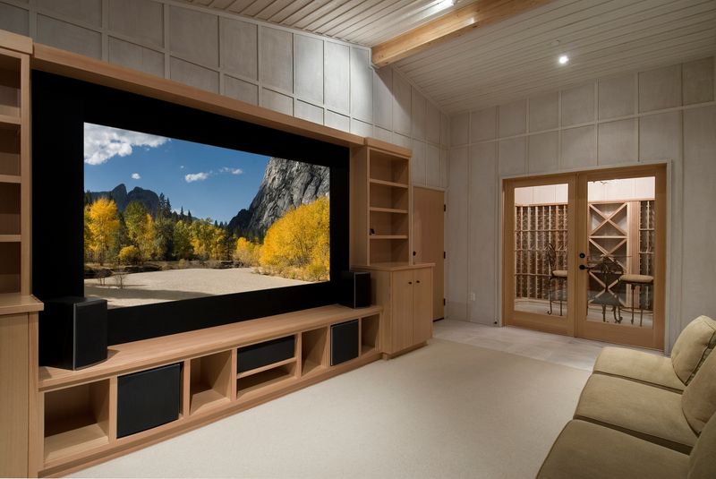 The Future Of 9 Home Designs Kansas Realtors Avoid And 11 Headed For Big Wins - Decor Hint Open Concept Excessively (avoid)