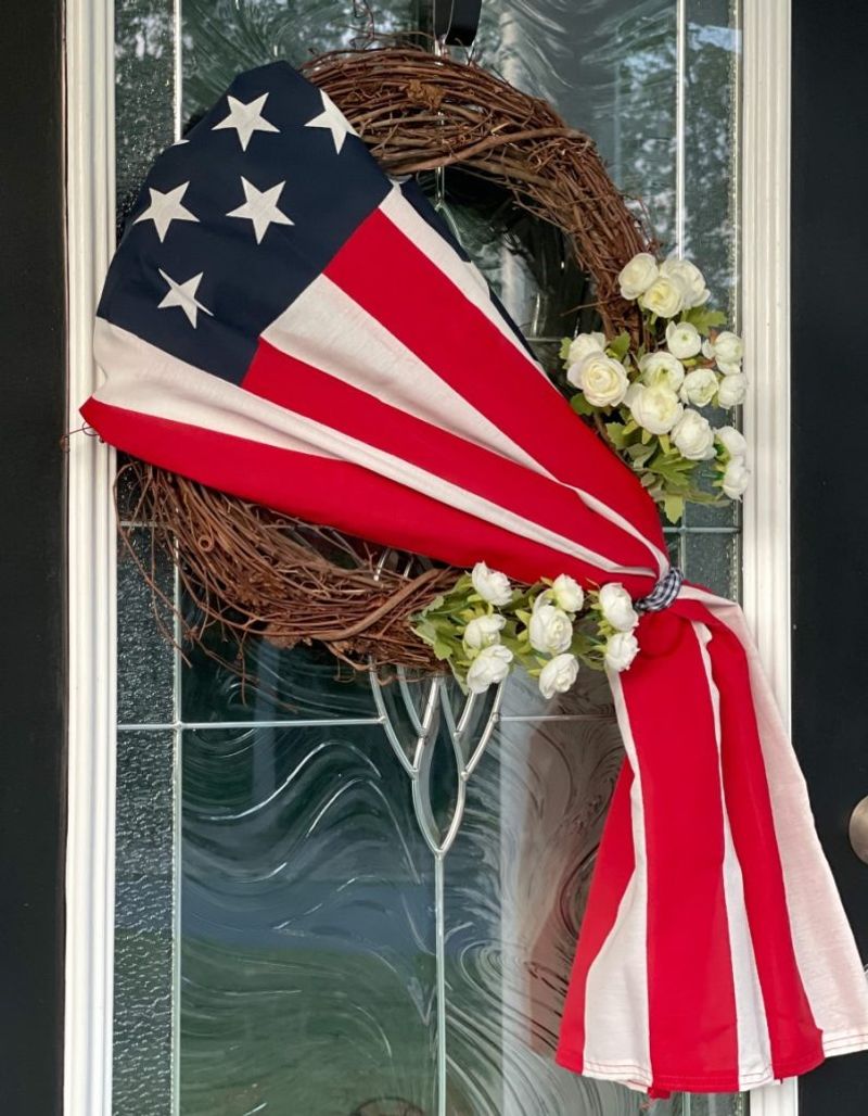 17 Effortless 4th Of July Decorations That Make A Big Impact - Decor Hint Flag-Themed Wreaths