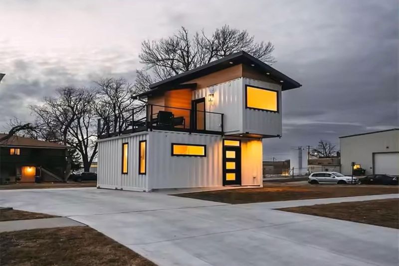 Amazon Modern Container Tiny Home