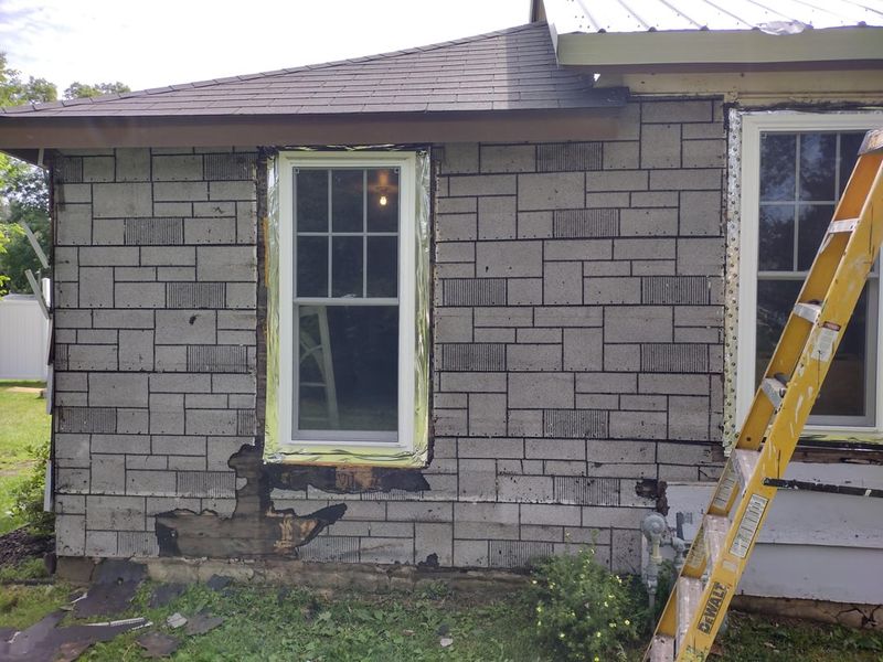 10 Classic Curb Appeal Styles From Historic Washington Streets That Might Not Age Well - Decor Hint Asbestos Siding Shingles