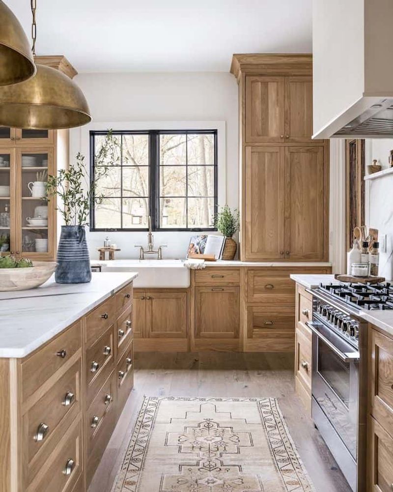 11 Country-Inspired Trends That Are Replacing Farmhouse Kitchens And 5 We Don't Wanna See In Their Place - Decor Hint Natural Wood Finishes