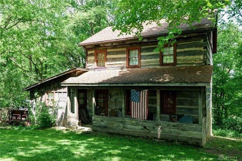 By 2030 18 Classic Home Designs Will No Longer Exist In States Like Ohio & Michigan - Decor Hint Log Cabins