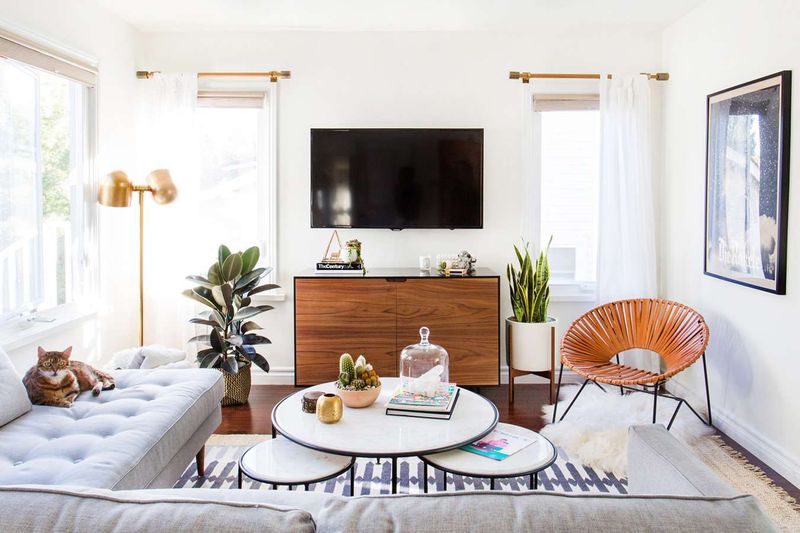 Small Living Room Ideas, Transform A Tiny Space With These Brilliant Design Tips - Decor Hint Clear The Visual Clutter