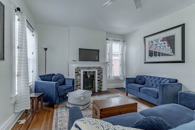 Looking For Beach Decor Inspiration? Here Are 7 Seaside Style Homes We Love In Louisville - Decor Hint Coastal Cottage Charm