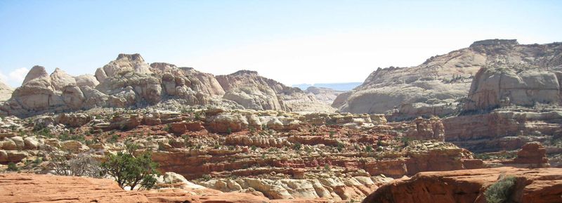 23 Legendary Cowboy Hideouts With Stories To Tell - Decor Hint Robbers Roost, Utah
