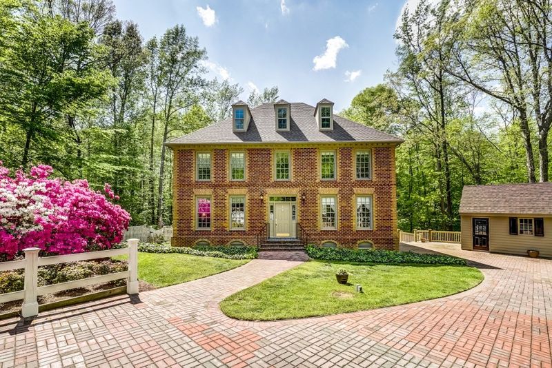 These 11 Virginia Homes Are Increasing In Value - Decor Hint Williamsburg Colonial Replicas