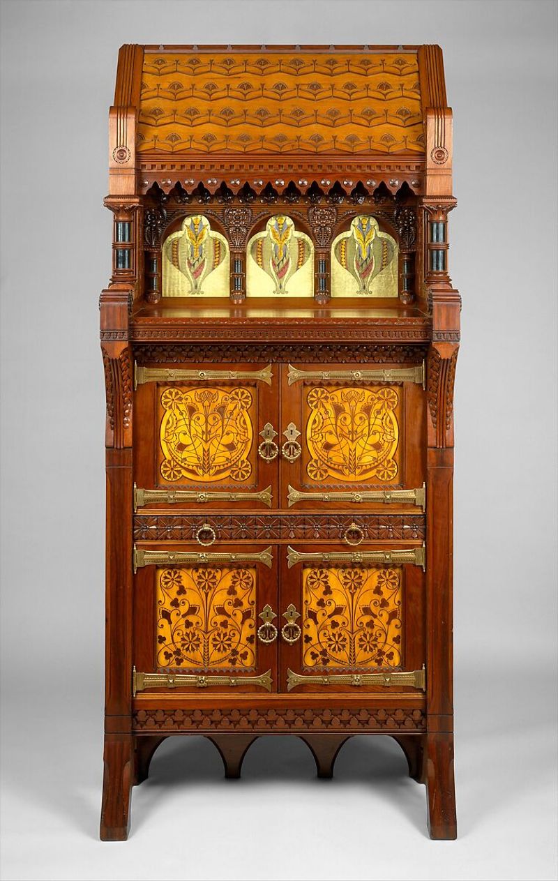 Pennsylvania Collectors Highlight 7 Future-Worthy Finds And 6 To Leave Behind - Decor Hint Daniel Pabst Furniture
