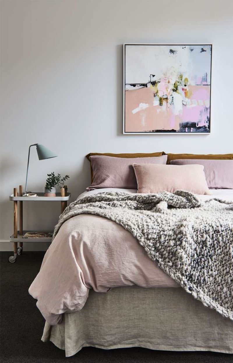 15 Retro Paint Shades Designers Are Loving Again - Decor Hint Dusty Rose